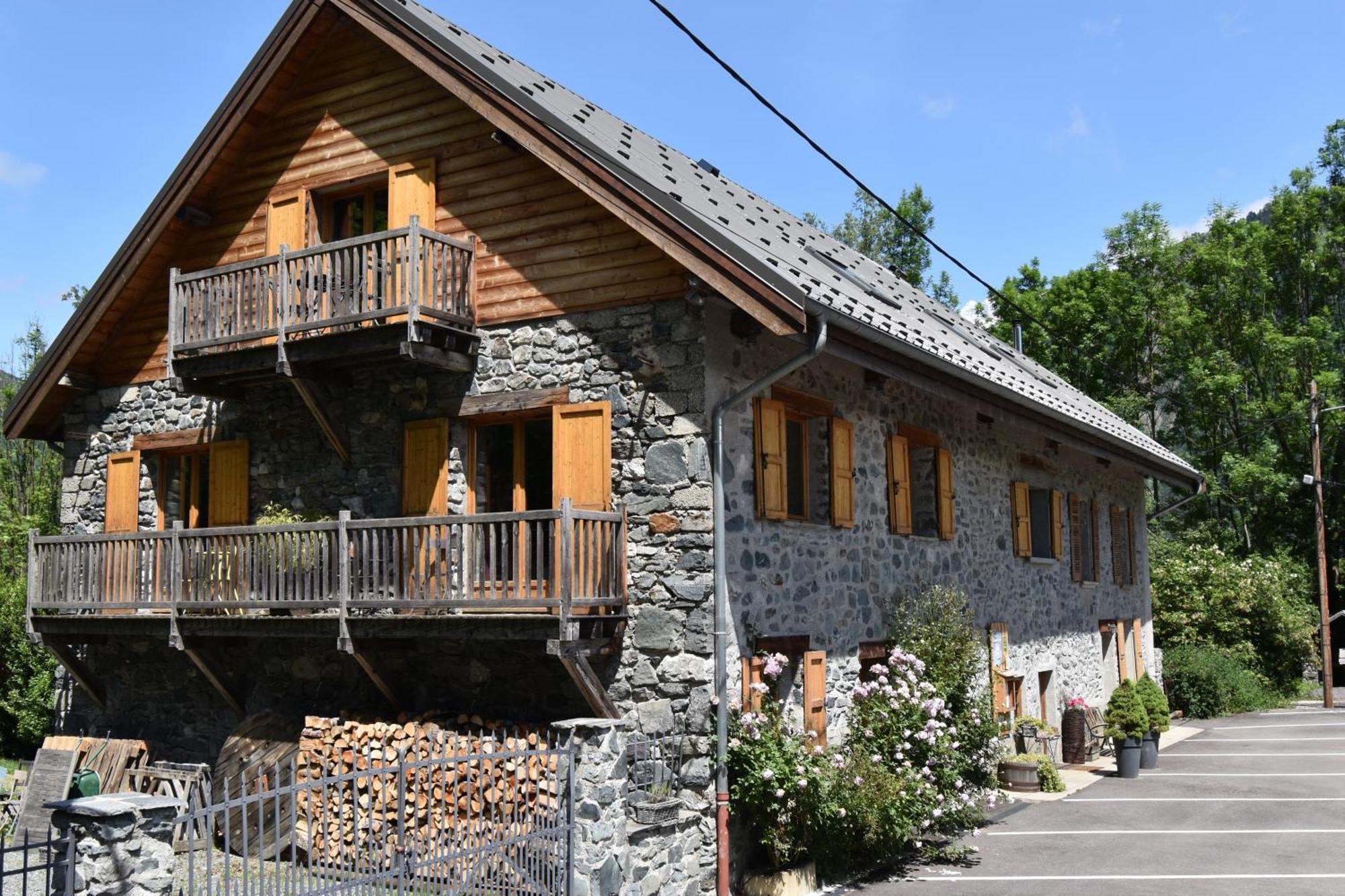 לינה וארוחת בוקר Le Bourg-dʼOisans La Cle Des Bois מראה חיצוני תמונה